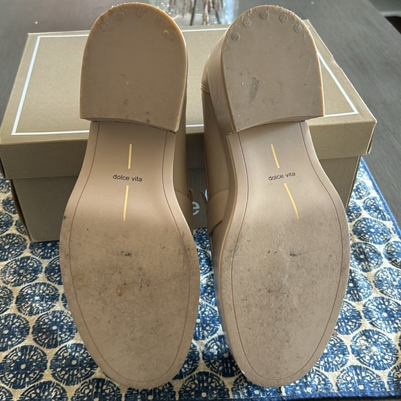 Dolce Vita Yonder Loafers - Picture 8 of 9